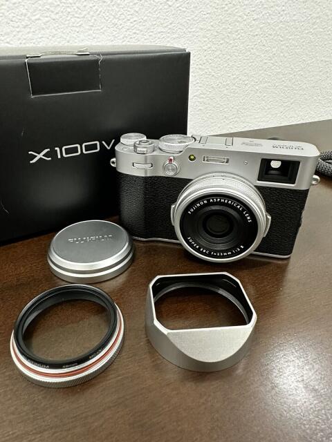 Fujifilm X100V 26,1 MP Digitalkamera & Zubehör