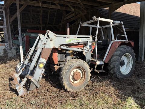 Lindner 1650 A mit Frontlader