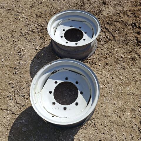 Felgen für Traktor Lindner