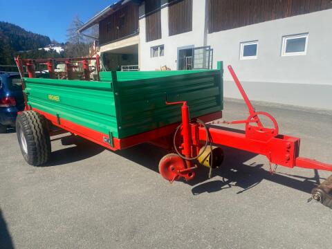 Kirchner  Bergmiststreuer