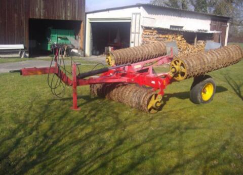 Väderstad Rollex 620 Cambridge Straßenwalze