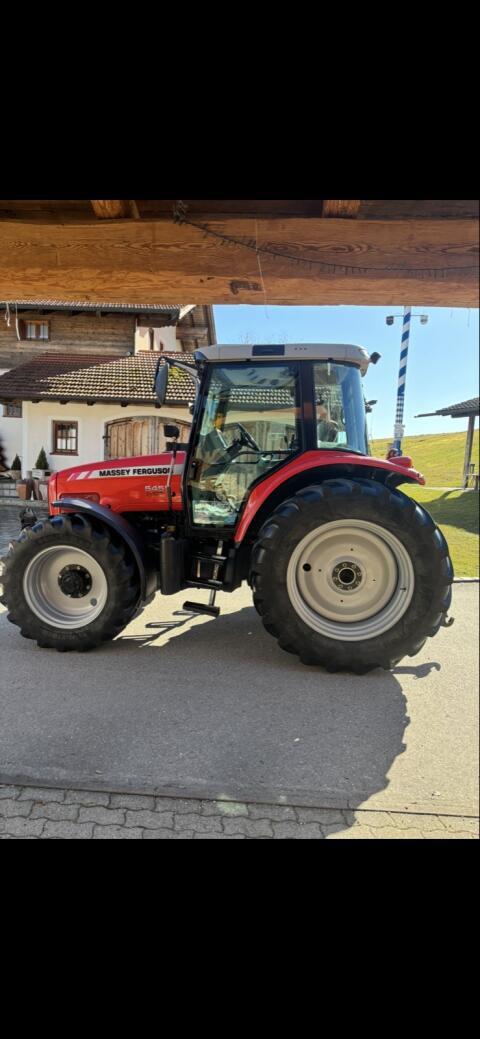 Massey Ferguson 5455