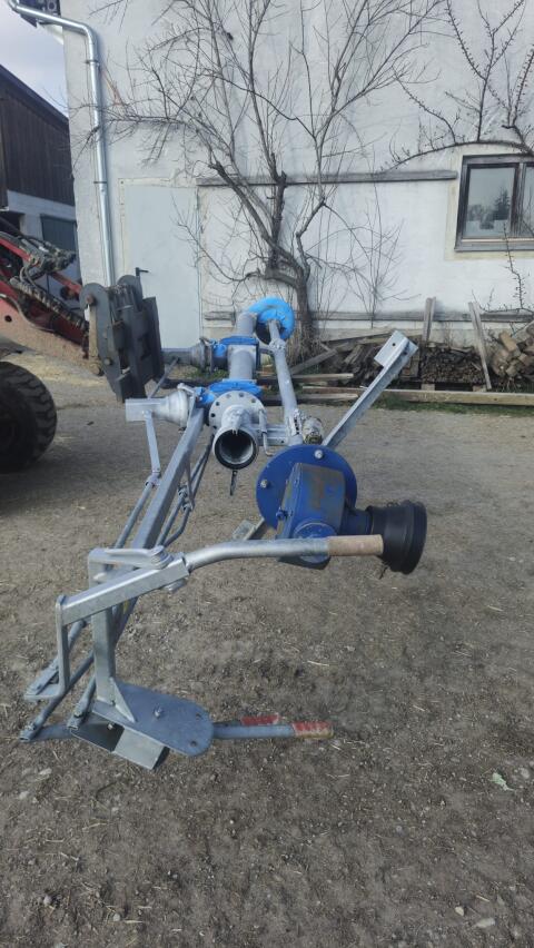 Tauschschneidpumpe mit 2 Rührdüsen bis 4 m Grubentiefe