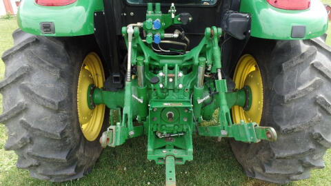 John Deere 5085M