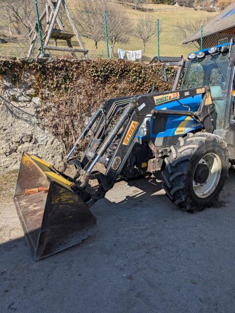 Frontlader zu verkaufen