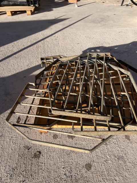 Abtrenngitter Gruppenbox Kälber Schauer