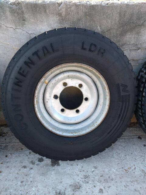 Anhängerreifen 10 R 17,5