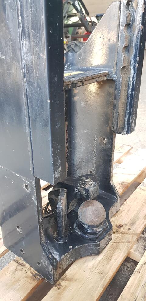 Anhängeschlitten zu CASE, STEYR und NH