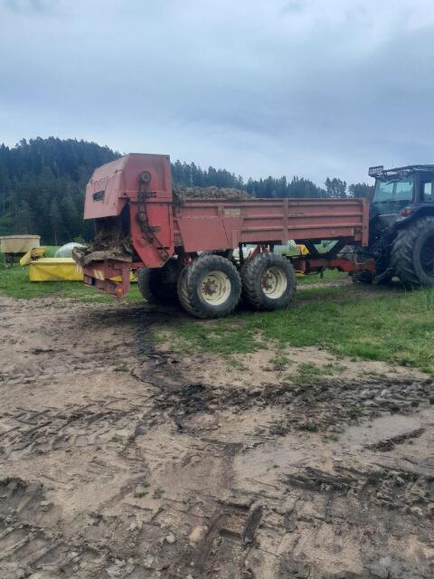 Verkaufe Kompost-/Miststreuer