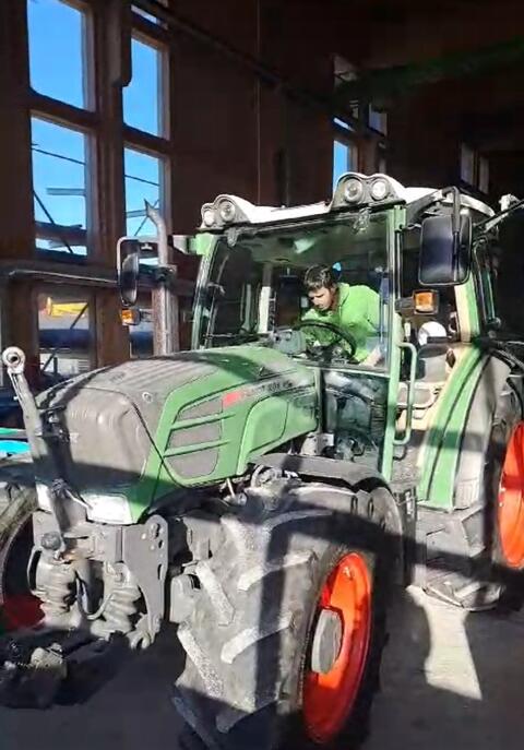 Fendt 208 Vario 80 PS, Bj. 2012 TMS