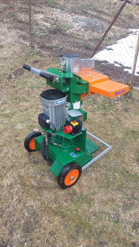 Posch Holzspalter 7,5 t Spezial
