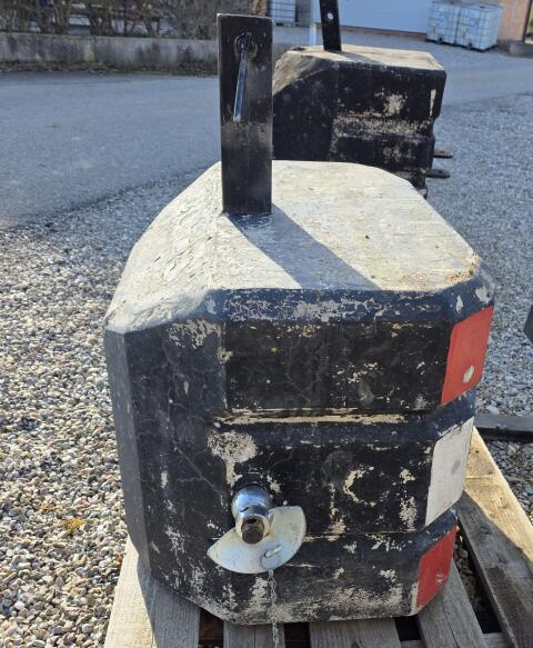 Frontgewicht 600 kg