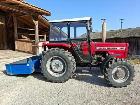 Massey Ferguson MF 263 A Turbo Traktor