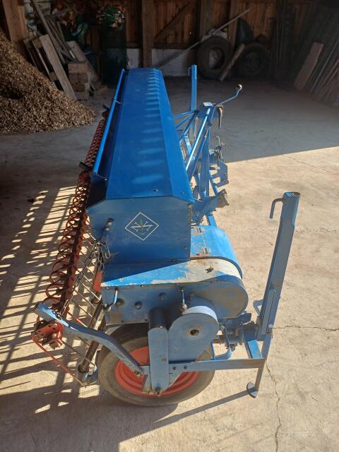 Nordsten 3,0 m Sämaschine Lift-o-matic