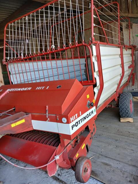 Ladewagen Pöttinger HIT I