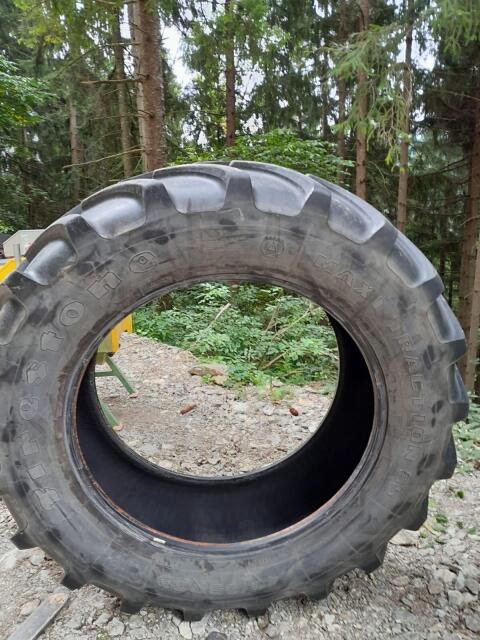 540/65R38 Firestone
