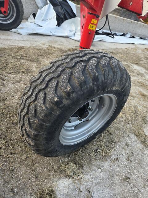 Kompletträder 260/70-15.3