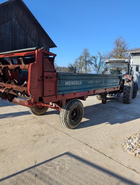 Mengele Doppel-Trumpf S450N Miststreuer