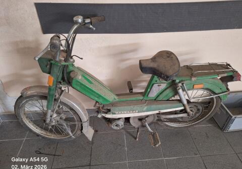 Peugeot 103 VS A Moped, Oldtimer