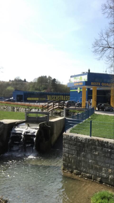 Wasserkraftwerk Wasserrad