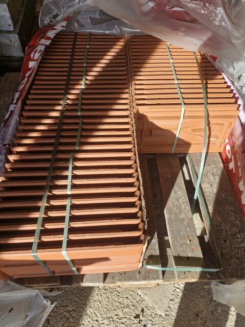 Dachziegel Landdach Verschiebeziegel naturrot