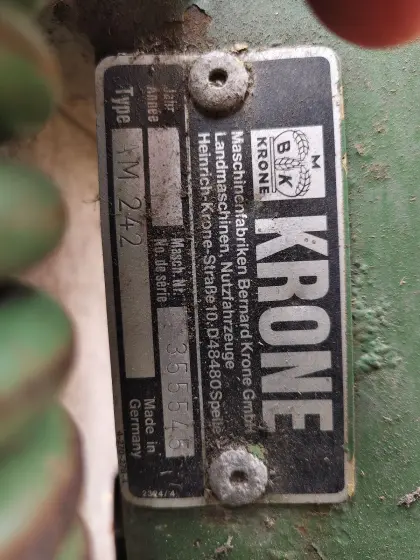 Verkaufe Krone AM 242 Ersatzteilspender