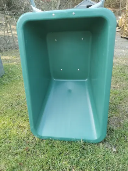 Schiebetruhe Horses 160 l neuwertig