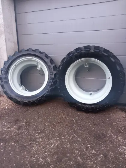 Trinker Zwillingsräder 320/85R36