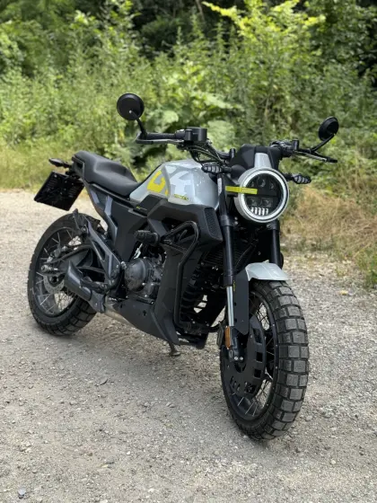 Zontes GK 125 Motorrad, Bj. 2024