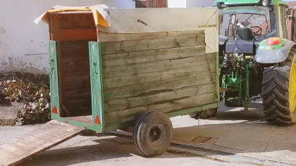 Verkaufe gut erhaltenen Viehanhänger