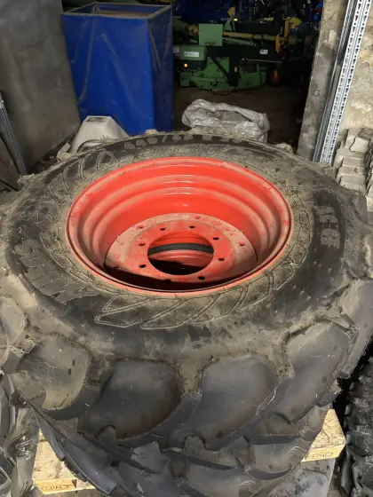 Traktorreifen Mitas 440/65 R24