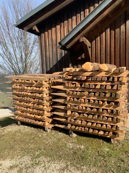 Lärchenstecken, Zaunpfähle