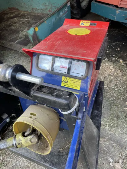 Schneeberger Zapfwellenaggregat Notstrom