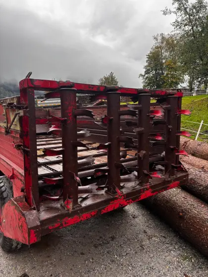 Pöttinger 3800 Miststreuer