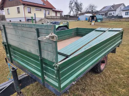 Traktoranhänger, 3-Seitenkipper