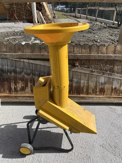 Alko Häcksler TCS 3200/380