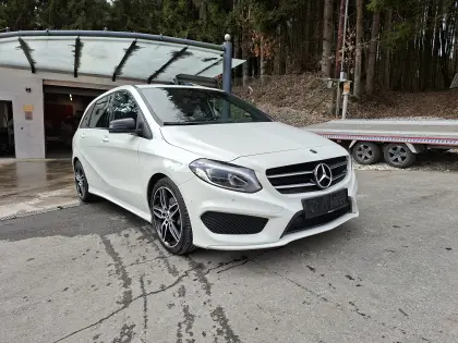 Mercedes Benz B200d AMG-line