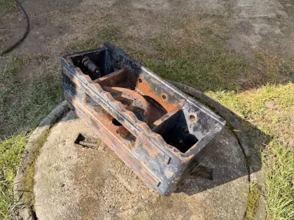 Steyr Frontgewichthalter 900/9000