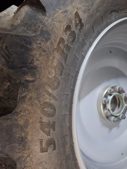 Kompletträder MF 5609