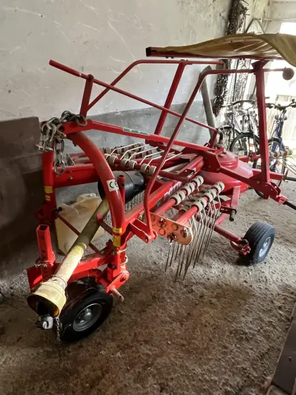 Pöttinger Top 280 Schwader