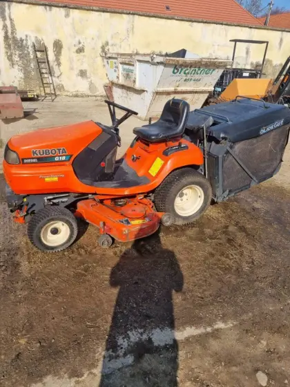 Kubota Rasentraktor Rasenmäher G18