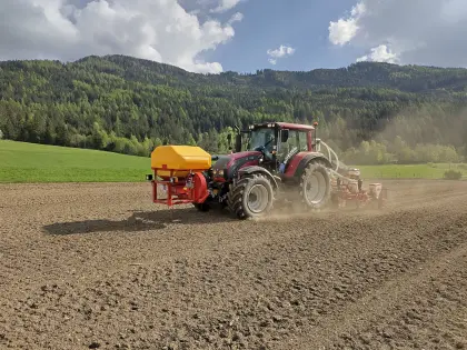 Gaspardo ST250 Einzelkornsähmaschine inkl. Fronttank