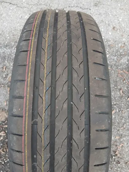 4 neue Sommerreifen Conti 215/60R18H