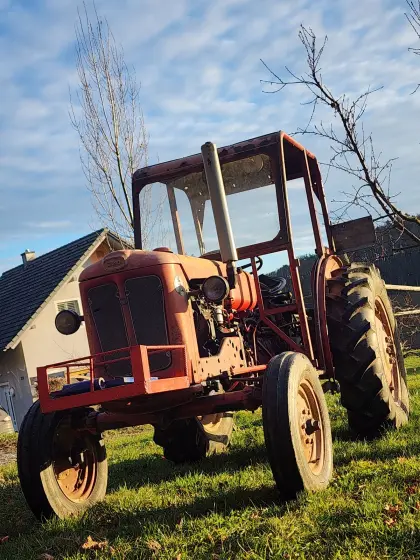 Volvo BM T320 Traktor