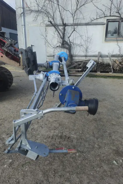 Tauschschneidpumpe mit 2 Rührdüsen bis 4 m Grubentiefe