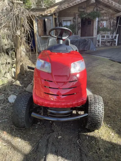 Rasenmähertraktor Club Garden CG 98 H