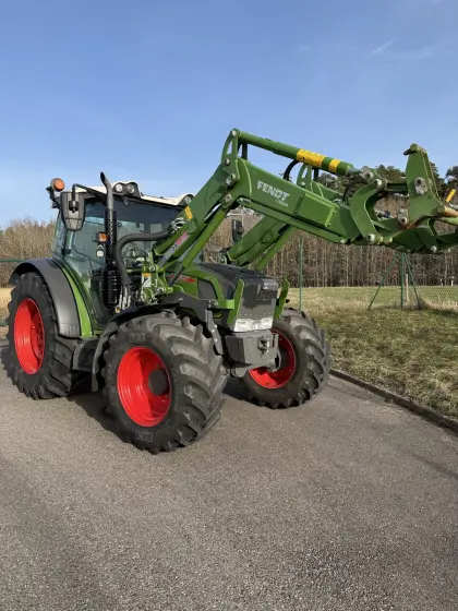 Fendt 209 S3 Vario, 2.080 Bstd., Preis brutto, 211