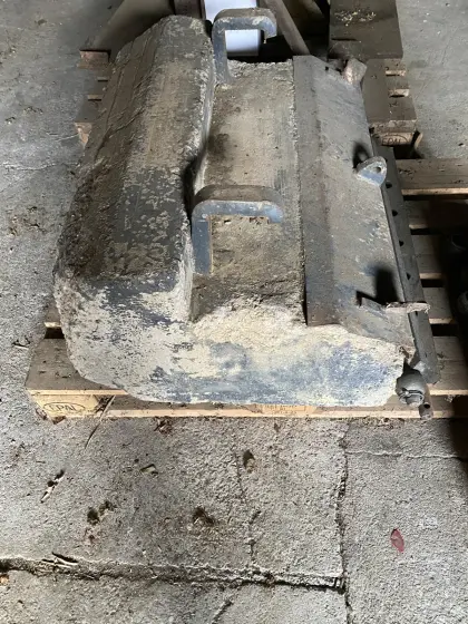 Traktorgewicht 450kg inkl. Ackerschiene und Verriegelung