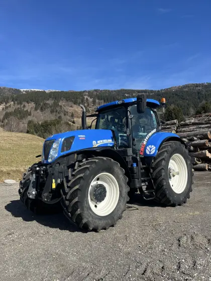 New Holland T7.220 Auto Command