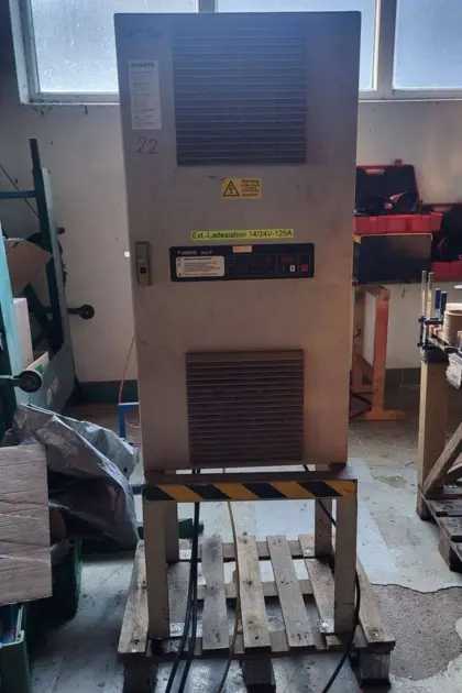 Ladegerät 12/24 V Varta multi B